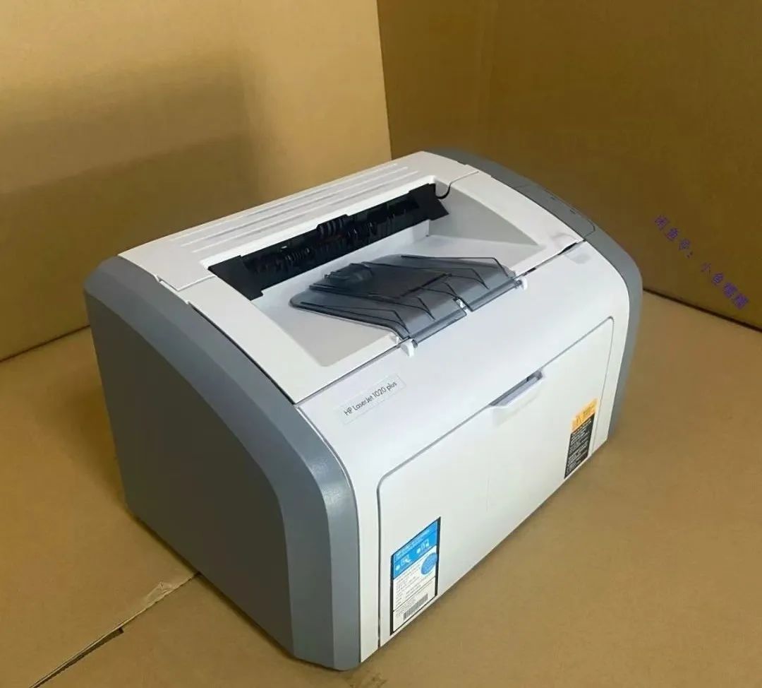 惠普1020plus被称 “打印界劳模”!0 秒预热 + 低至 0.008 元 / 页,100多块还抗揍!用过的都说香! 惠普1020plus被称 “打印界劳模”!0 秒预热 + 低至 0.008 元 / 页,100多块还抗揍!用过的都说香!