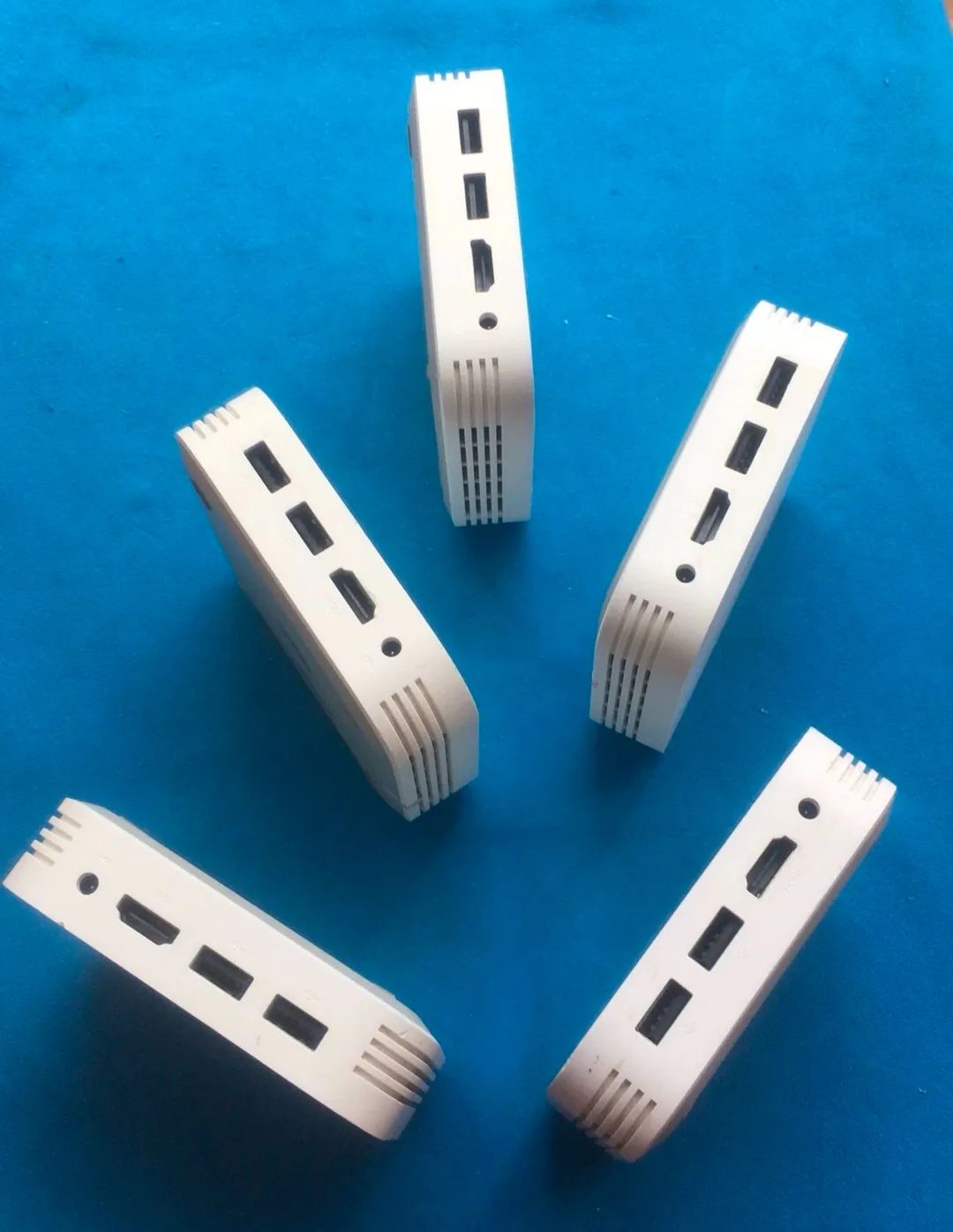 40块钱捡漏神器!小米盒子3增强版还能再战三年 40块钱捡漏神器!小米盒子3增强版还能再战三年