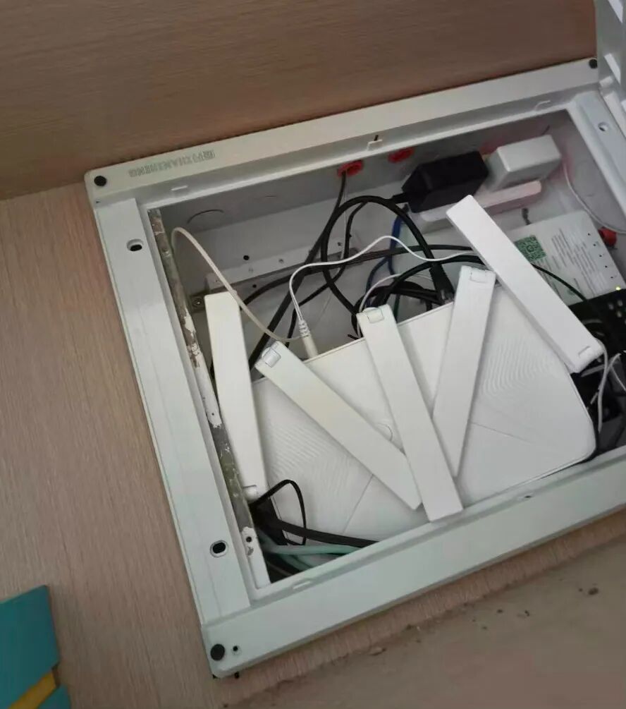 大牌WiFi7路由突然“价崩”!全新才122元,比二手更便宜 大牌WiFi7路由突然“价崩”!全新才122元,比二手更便宜