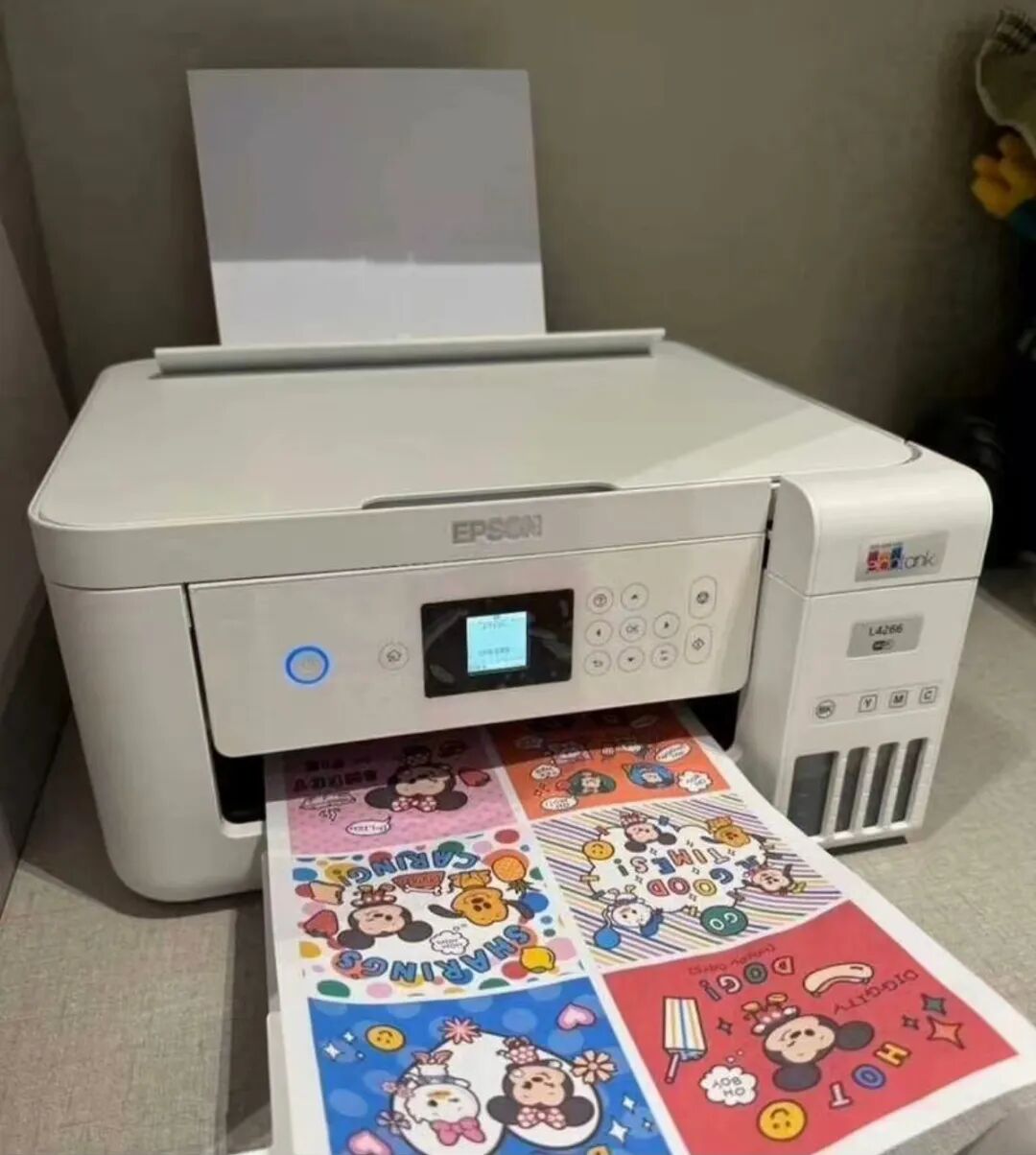 性价比炸裂的彩色打印机,耗材成本极低,二手400多元 性价比炸裂的彩色打印机,耗材成本极低,二手400多元